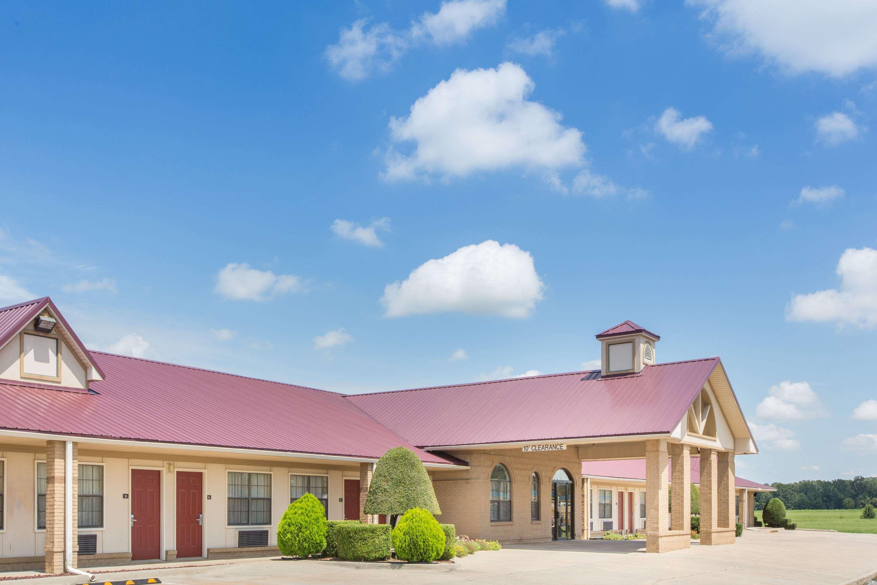 Days Inn By Wyndham Lonoke Kültér fotó